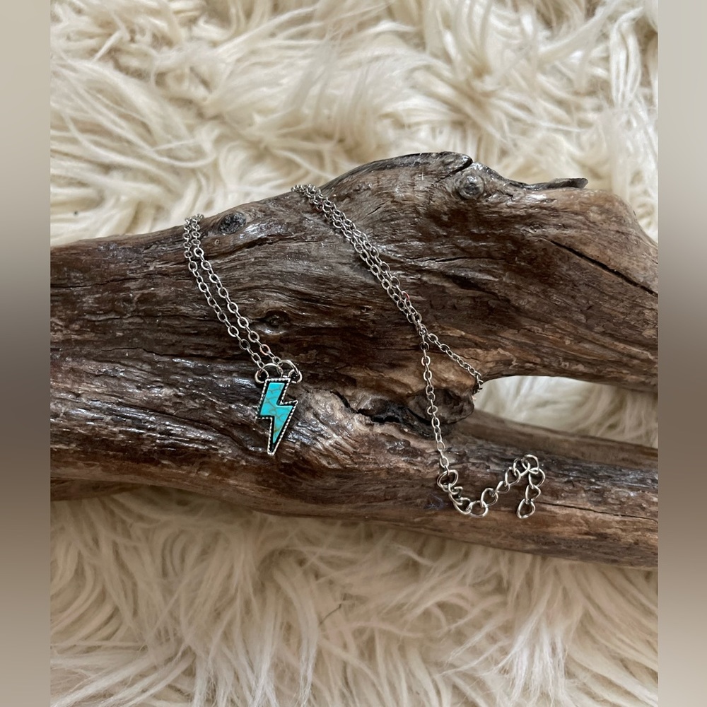 Mini turquoise lightning bolt neclace
